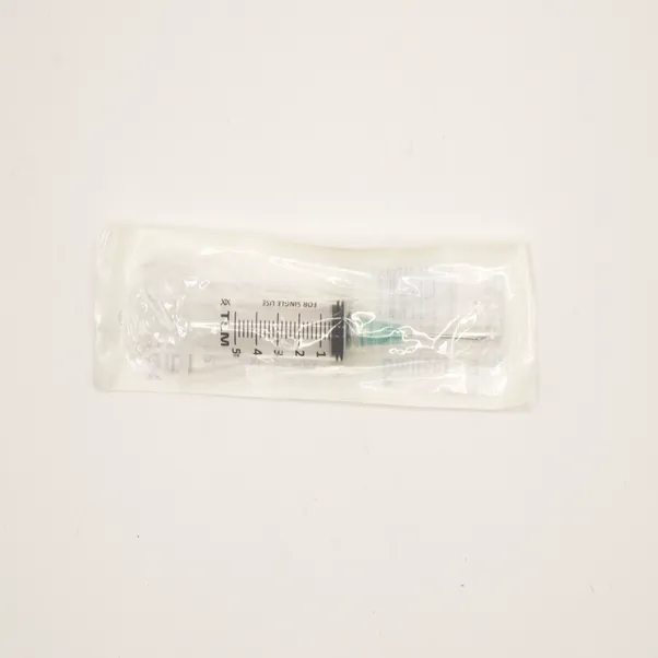 Jeringa desechable estéril Intermedic